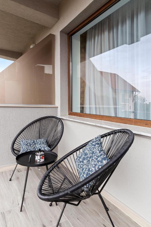 6Rooms Sibiu Bagian luar foto