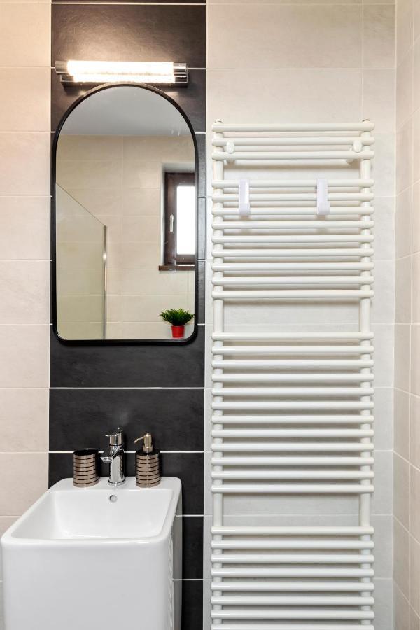6Rooms Sibiu Bagian luar foto